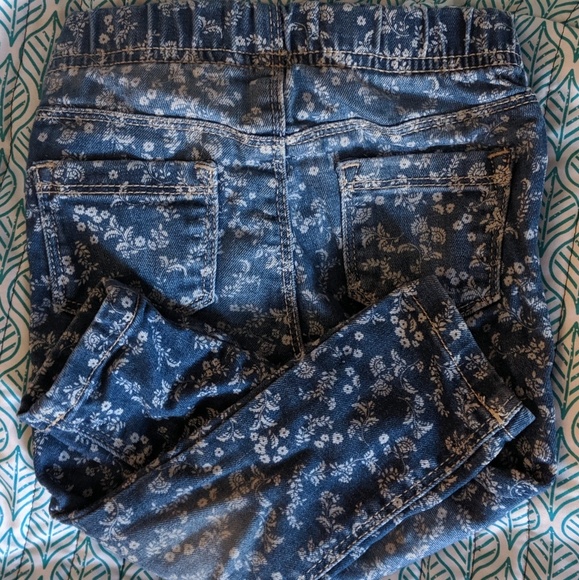 Old Navy Patterned Jeggings - Picture 1 of 4